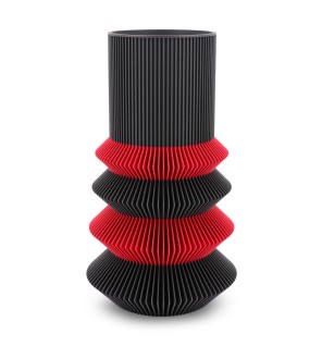 RIO Vase - Queen of Hearts Edition