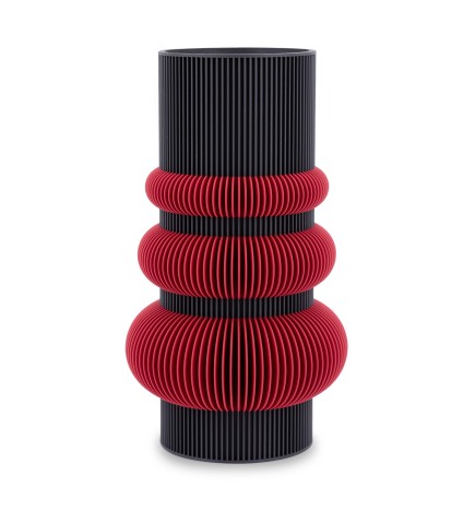 Irina Vase - Queen of Hearts Edition
